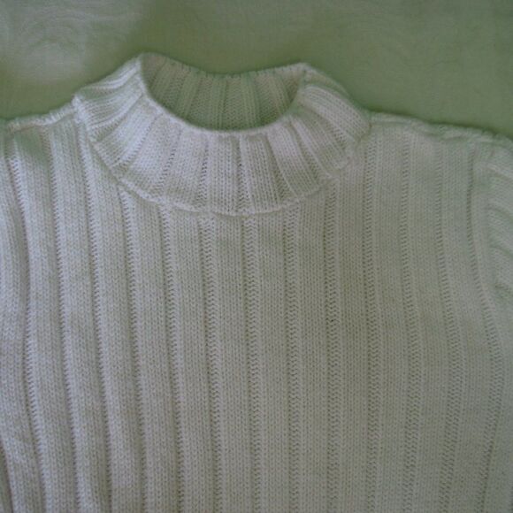 Vintage Fashion Bug Short Sleeve Knit Sweater - Picture 1 of 8